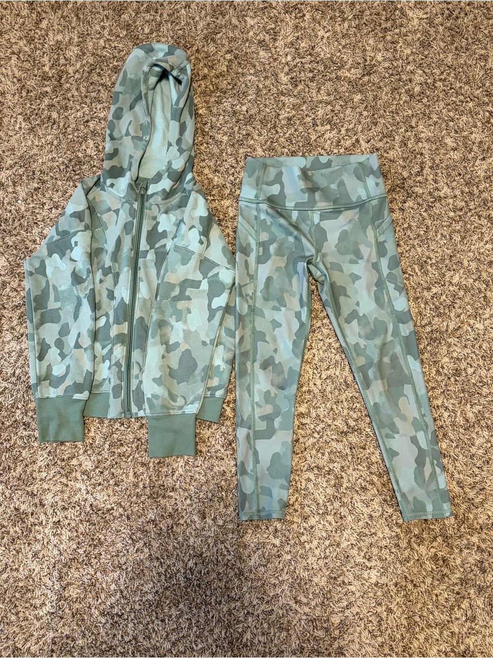 all in motion Green Camo Kids Leggings